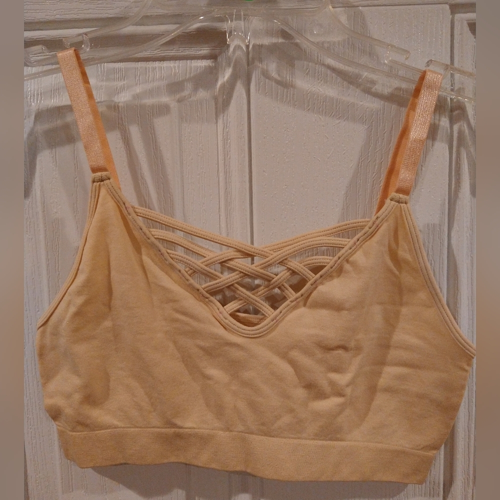 Bra. Stretchy. Small/ medium. Adjustable